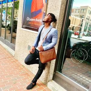 Meet your Posher, Francis